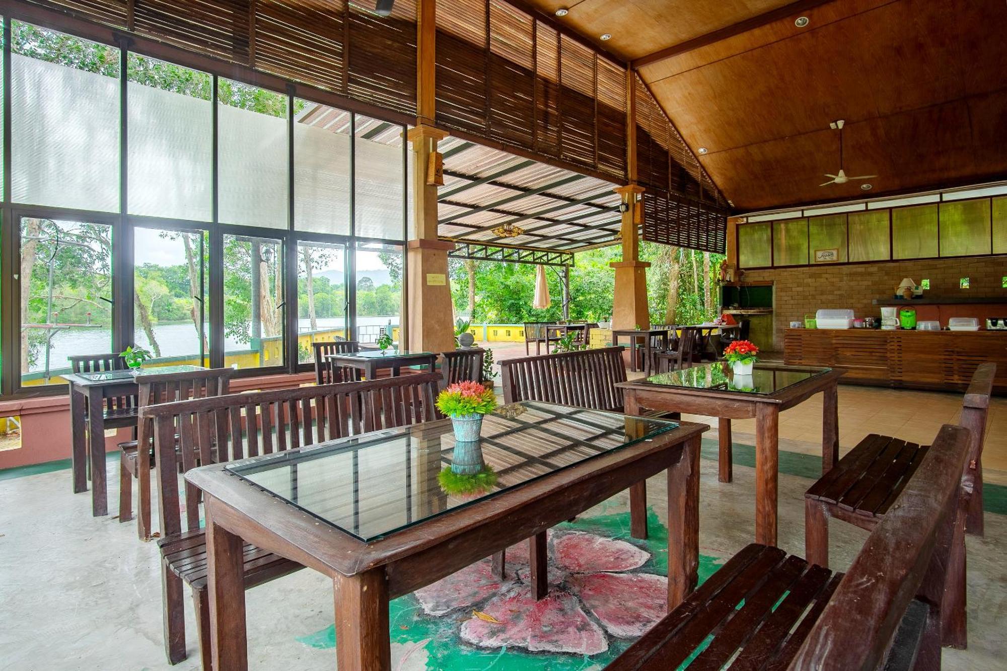 Oyo 479 Water Jade Natural Resort Thai Mueang Exteriör bild